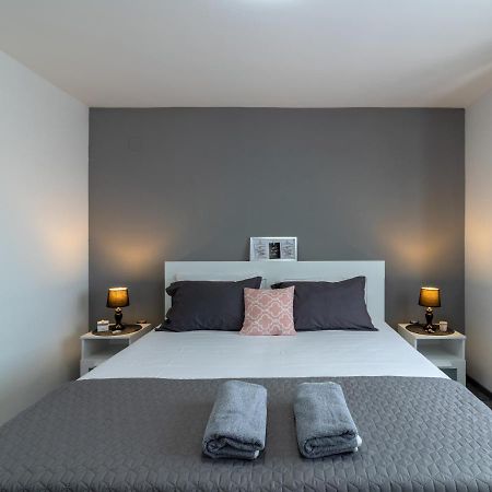 Apartman Gabrijela Muntic ภายนอก รูปภาพ