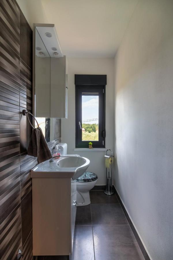 Apartman Gabrijela Muntic ภายนอก รูปภาพ